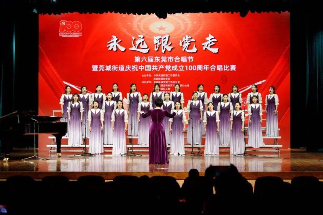 地库停车费一年一涨 业主们喊话:给出一个合理依据!